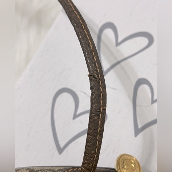 GG Plus Crossbody Bag
$575.00 - Picture 15 of 16